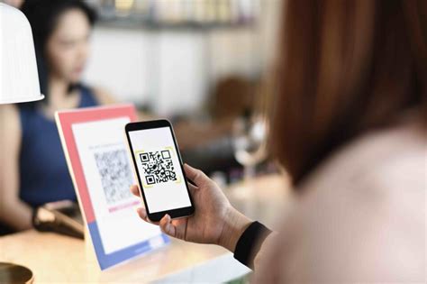 Mobile Payments and the Future of Retail: What Retailers Need to Know